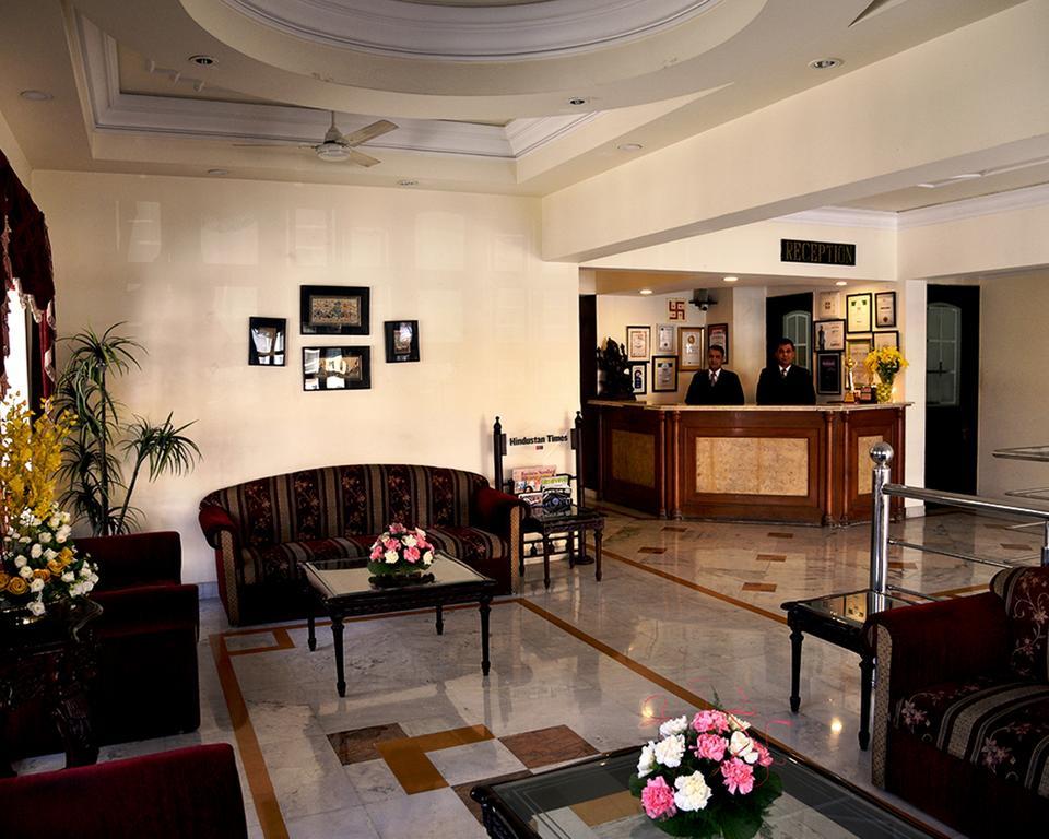 Hotel Shiva Residency Dehradun Bagian luar foto