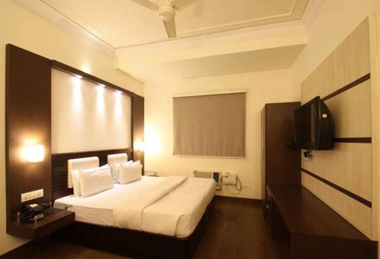 Hotel Shiva Residency Dehradun Bagian luar foto