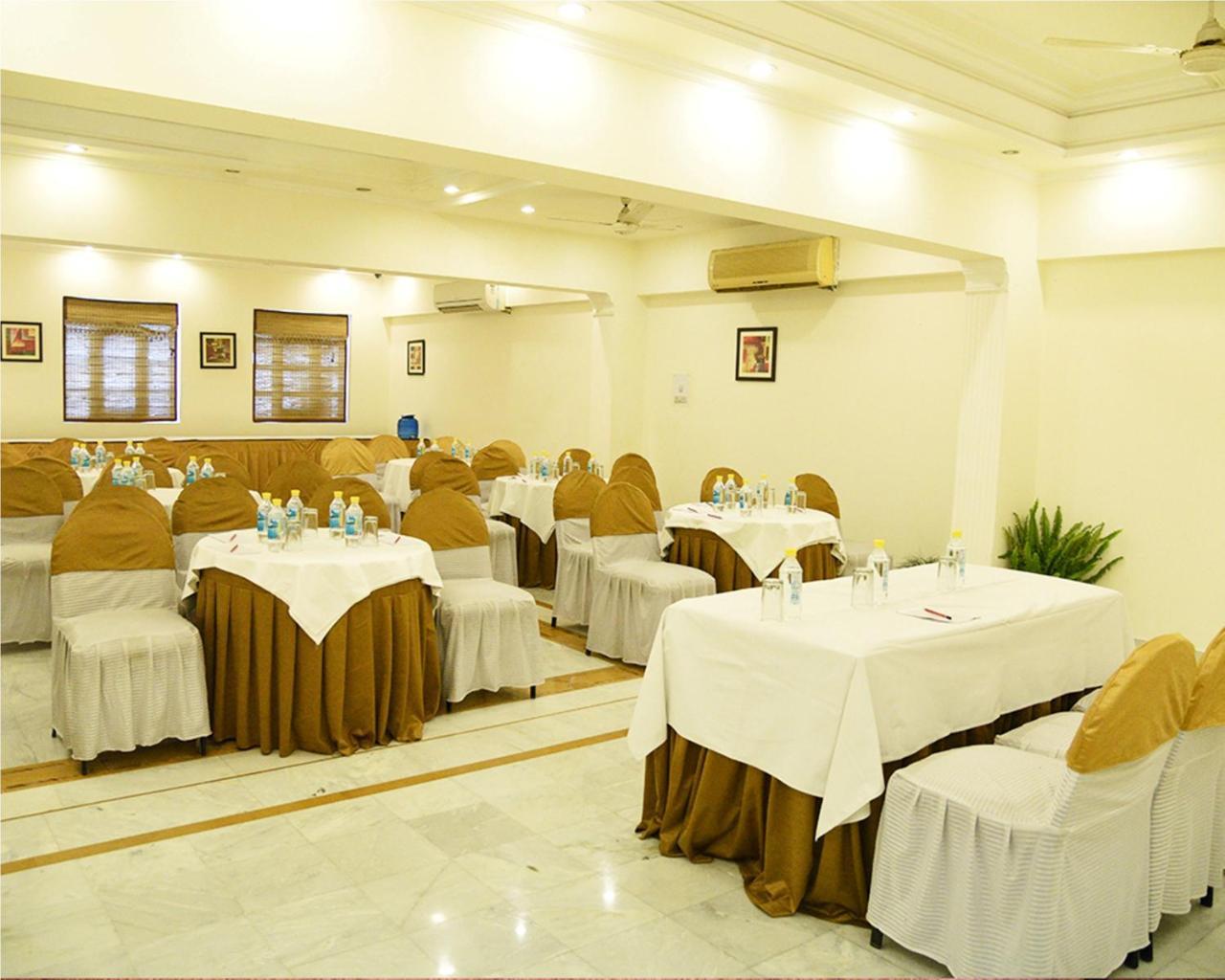 Hotel Shiva Residency Dehradun Bagian luar foto