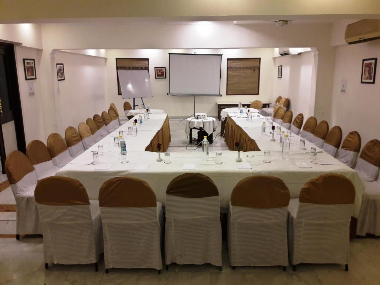 Hotel Shiva Residency Dehradun Bagian luar foto