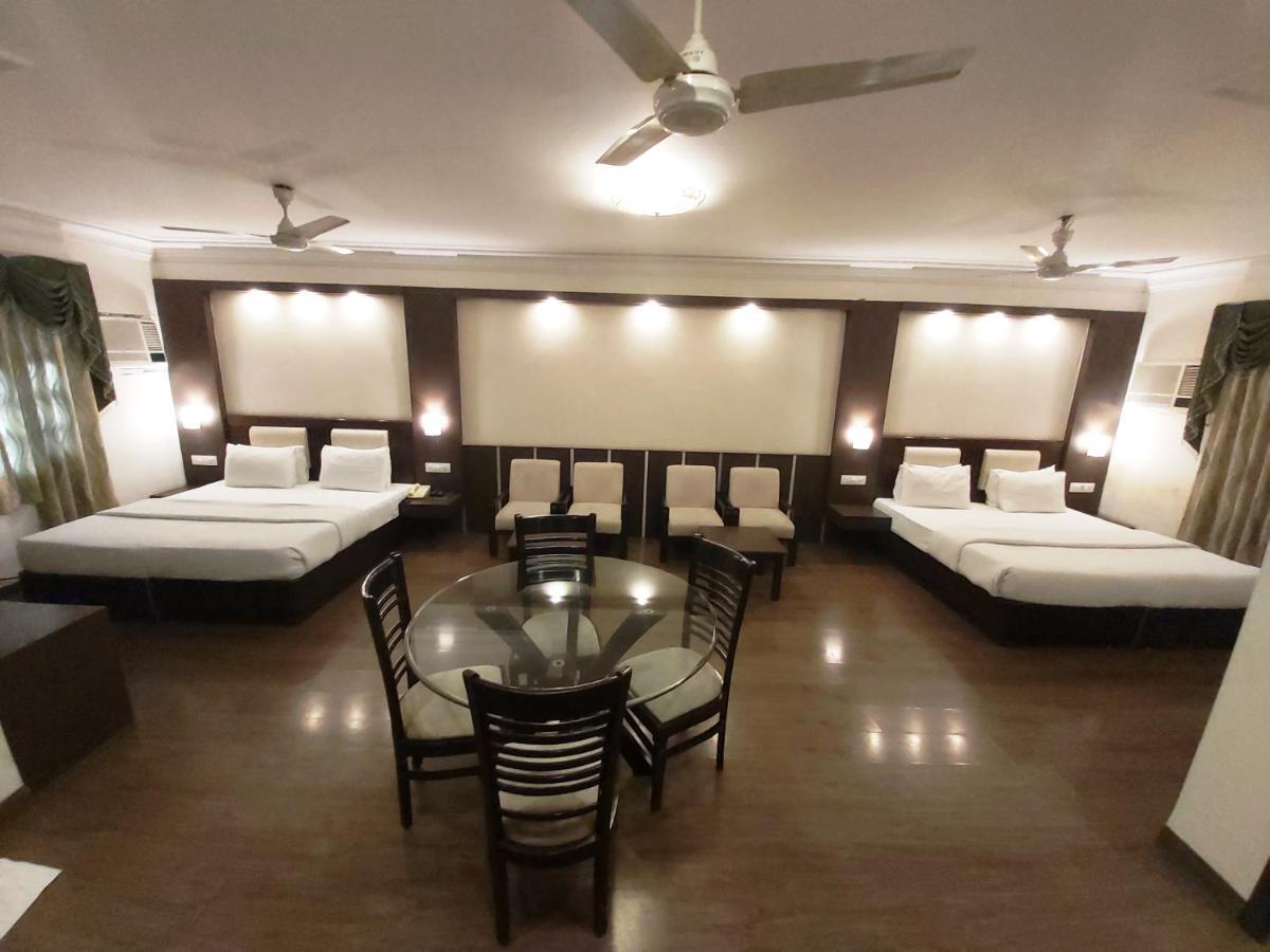 Hotel Shiva Residency Dehradun Bagian luar foto